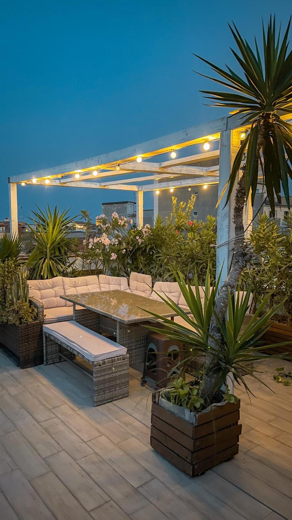 Follow The Sun - Rooftop Terrace Catania